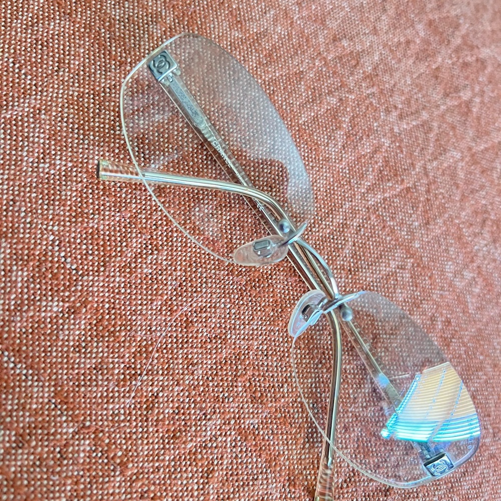 CHANEL Gold Rimless Glasses - Picture 4 of 12